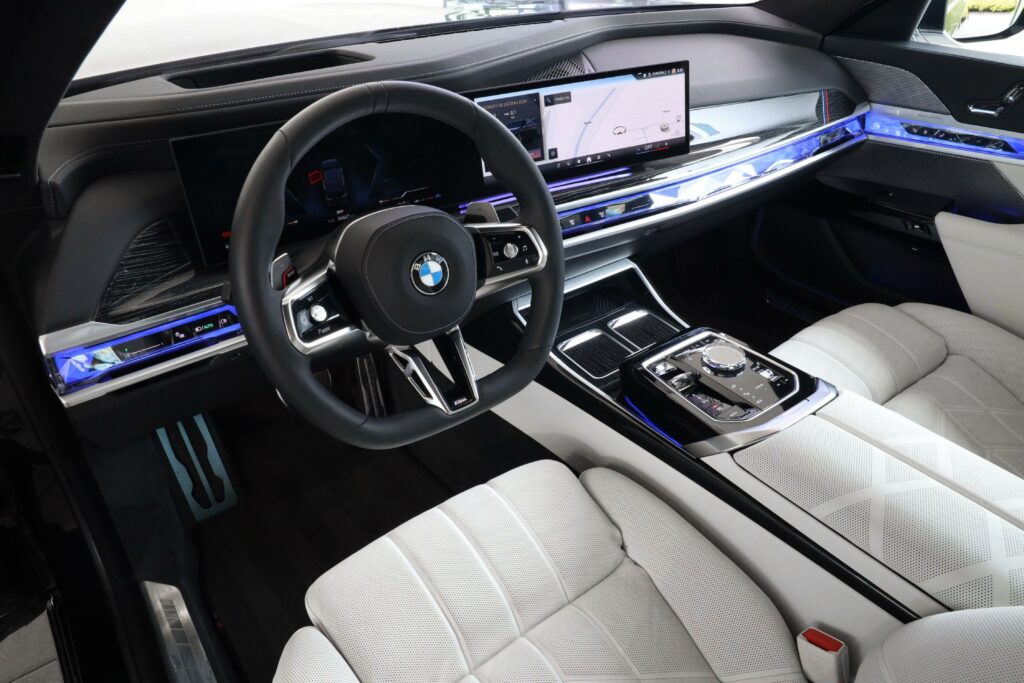 BMW 740d xDrive Sedan