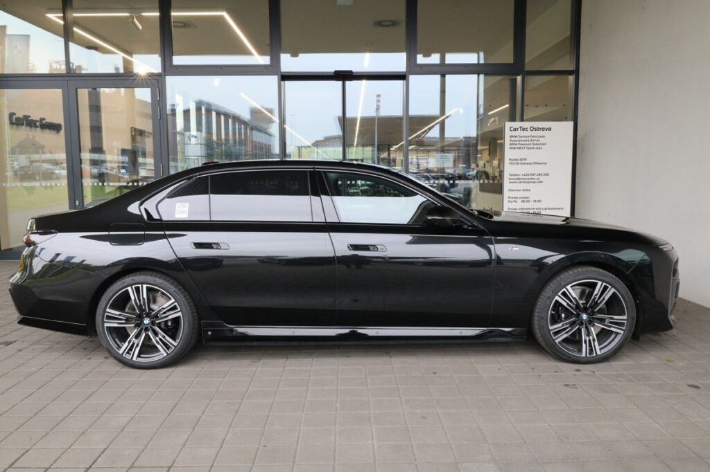 BMW i7 xDrive60