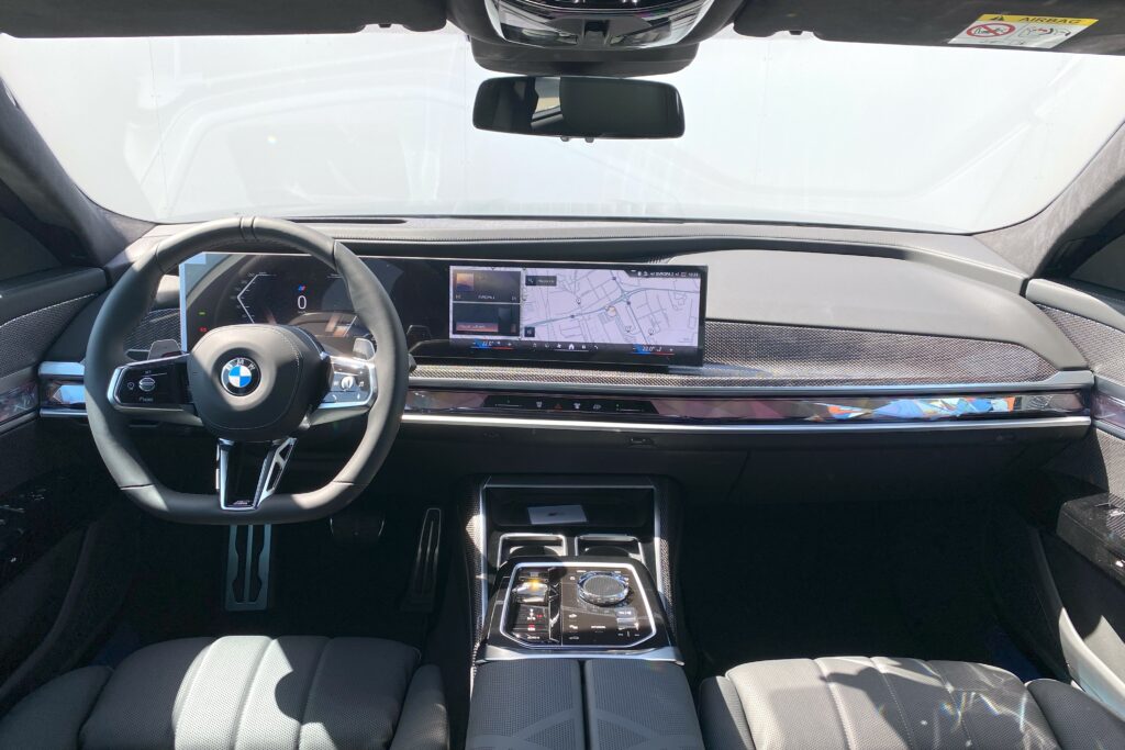 BMW 740d xDrive Sedan