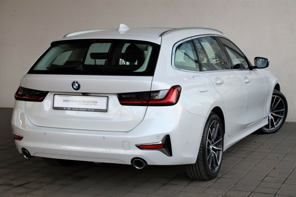 BMW 320d xDrive Touring