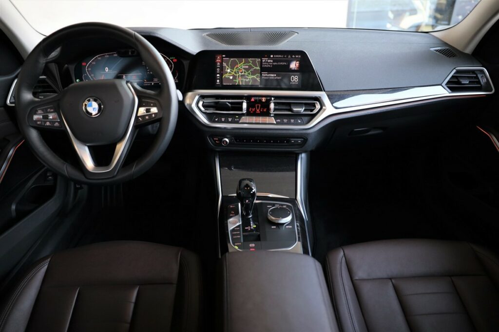 BMW 320d xDrive Touring