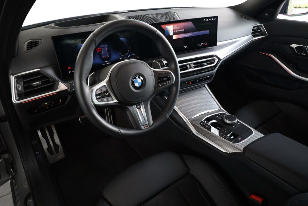 BMW 330d xDrive Touring