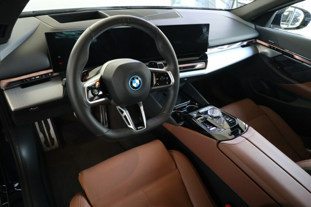 BMW 550e xDrive