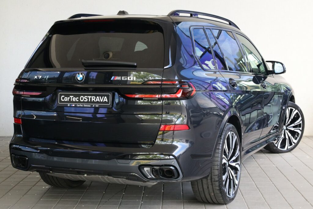 BMW X7 M60i xDrive