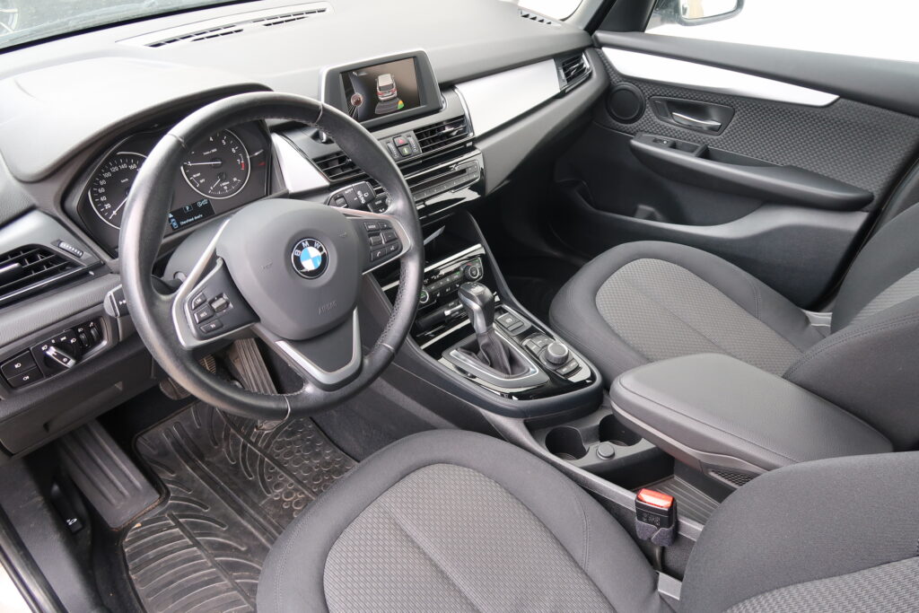 BMW 218i ActiveTourer