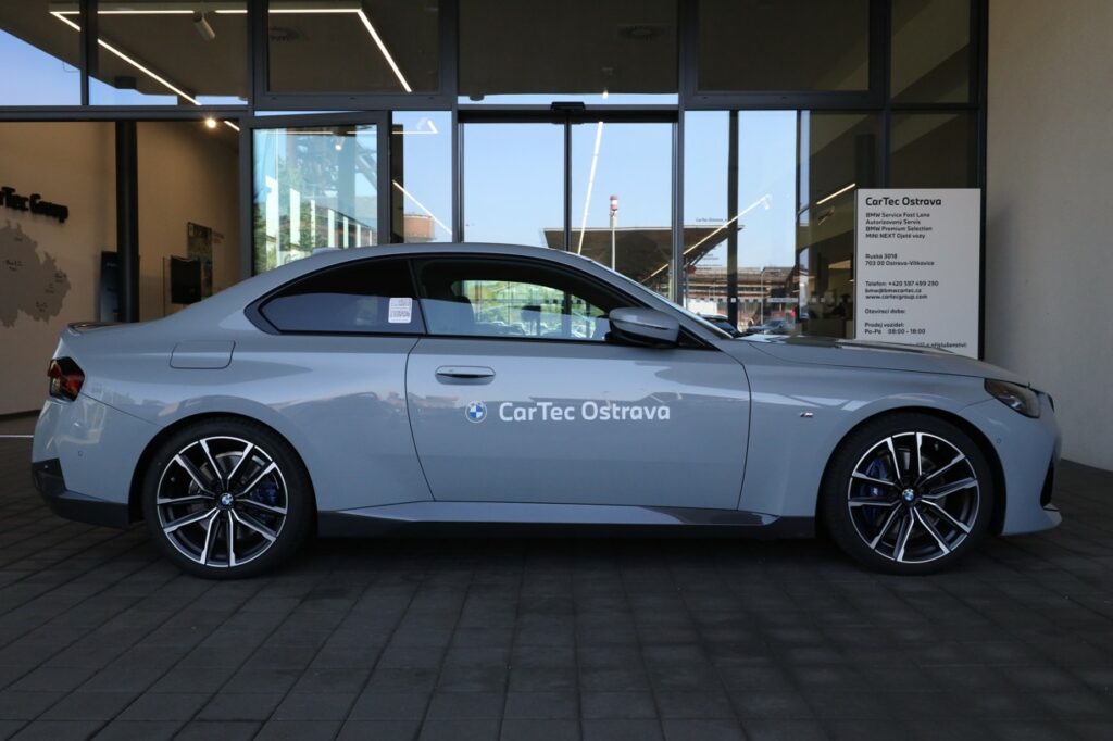 BMW 220i Coupé