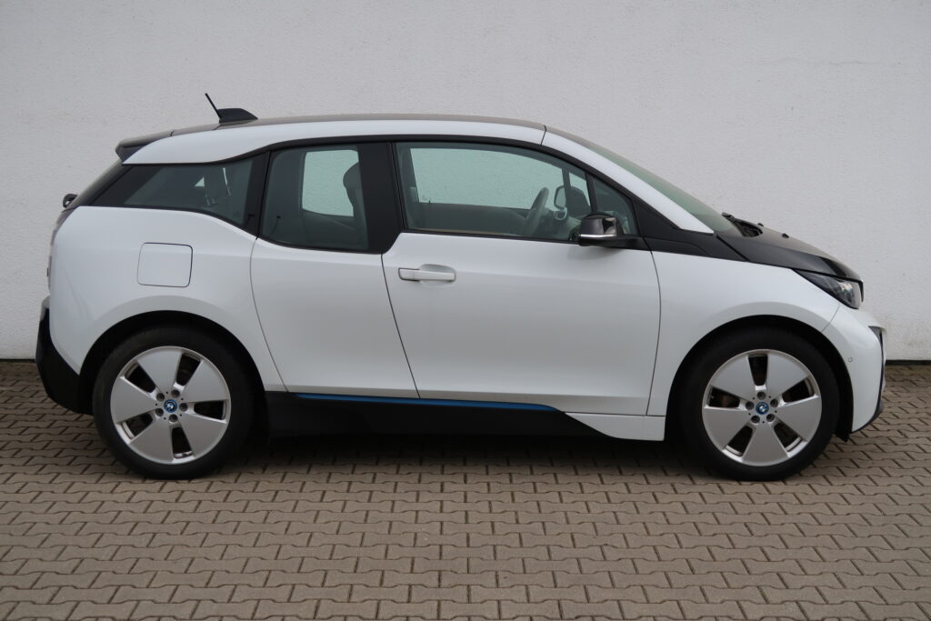 BMW i3 BEV