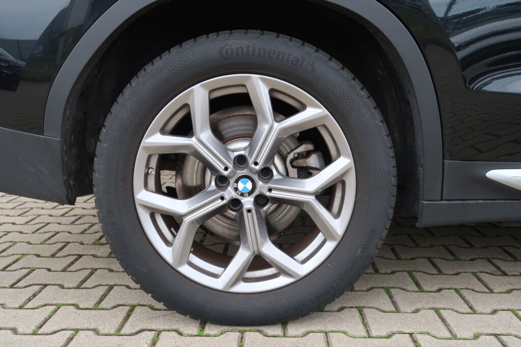 BMW X3 xDrive20i